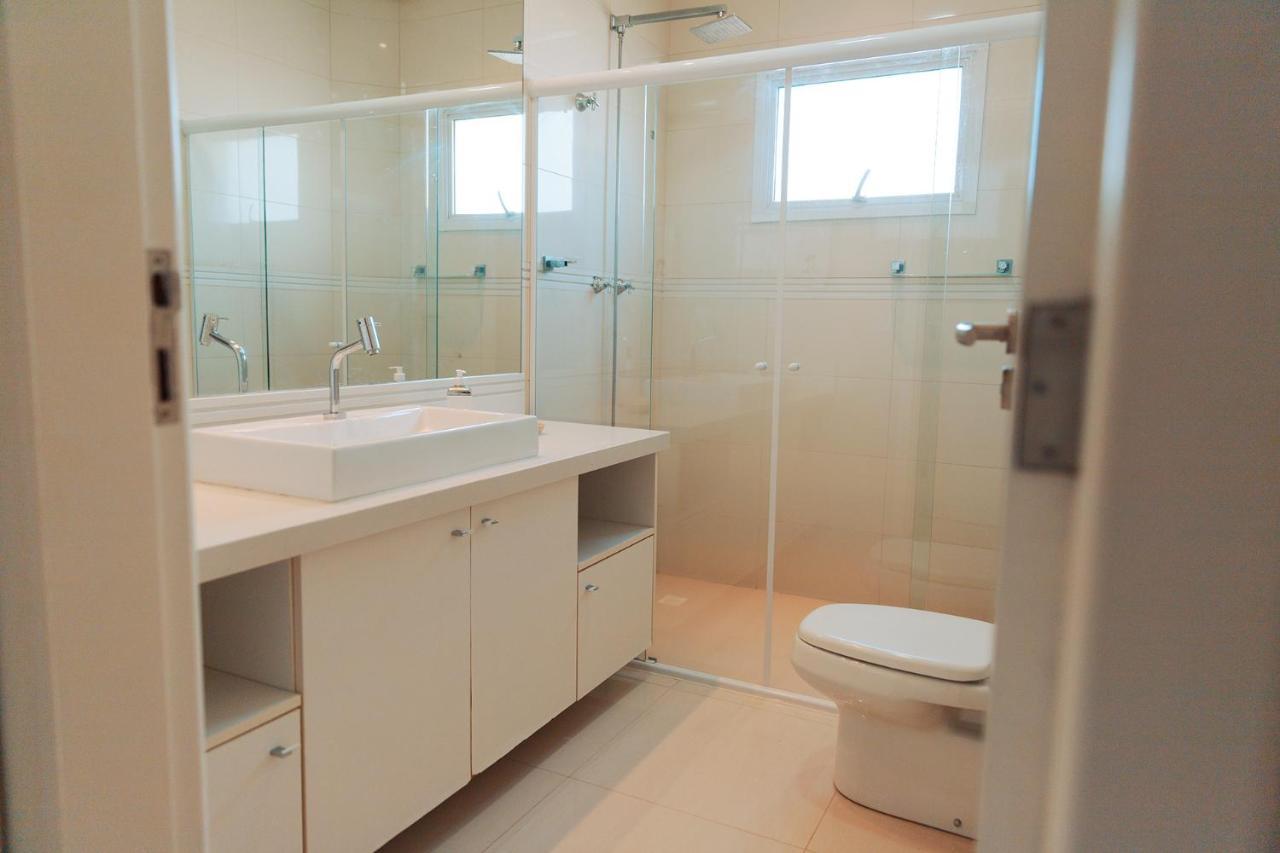 Apartamento Alto Padrao Com 3 Suites, Sala 3 Ambientes Todos Com Ar, Ambientes Novos E Moderno. Ubatuba Ngoại thất bức ảnh