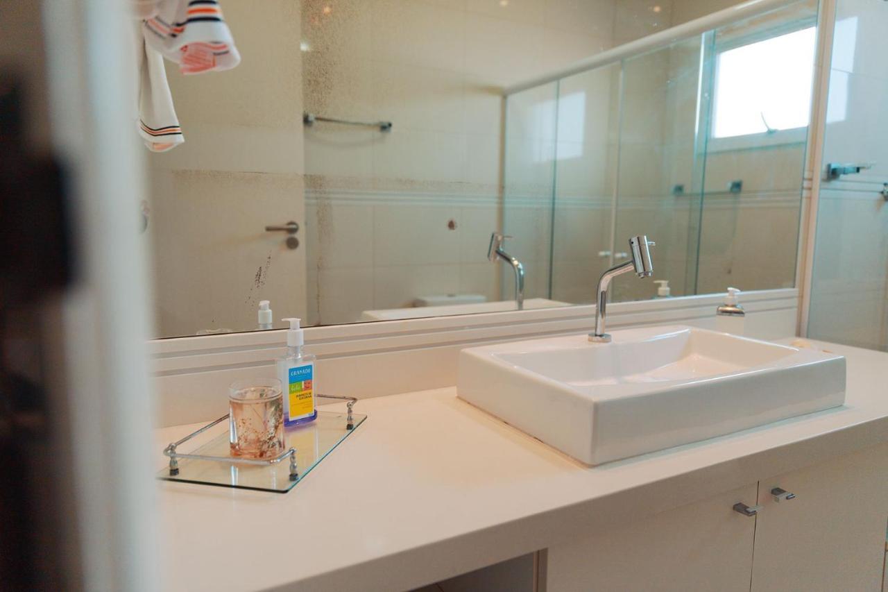 Apartamento Alto Padrao Com 3 Suites, Sala 3 Ambientes Todos Com Ar, Ambientes Novos E Moderno. Ubatuba Ngoại thất bức ảnh
